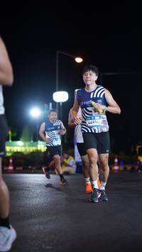 BIB: 71677
                            <button type="button" onclick="openModal(23092264)" class="btn btn-primary btn-sm float-right btn-popup" data-toggle="modal" data-target=".modal-high-quality">
                        <i class="fas fa-shopping-cart"></i> Add to Cart
                    </button>
                                            <button type="button" onclick="isThisMe(23092264, true)" class="btn btn-success btn-sm float-right btn-popup btn-isme hidden" data-toggle="tooltip" data-placement="bottom" title="นี่คือรูปของคุณใช่ไหม คลิกที่นี่เพื่อเอาเข้าอัลบั้ม">
                        <i class="fas fa-plus"></i> Add to album
                    </button>
                    <button type="button" onclick="isThisMe(23092264, false)" class="btn btn-warning btn-sm float-right btn-popup btn-isnotme hidden">
                        <i class="fas fa-ban"></i> Remove from album
                    </button>